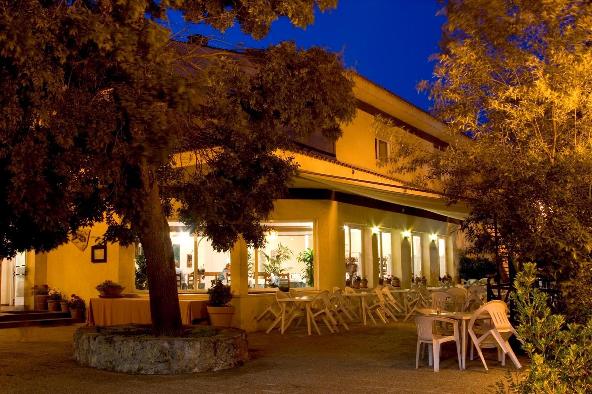 Hotel El Tablazo Villalba de la Sierra Esterno foto